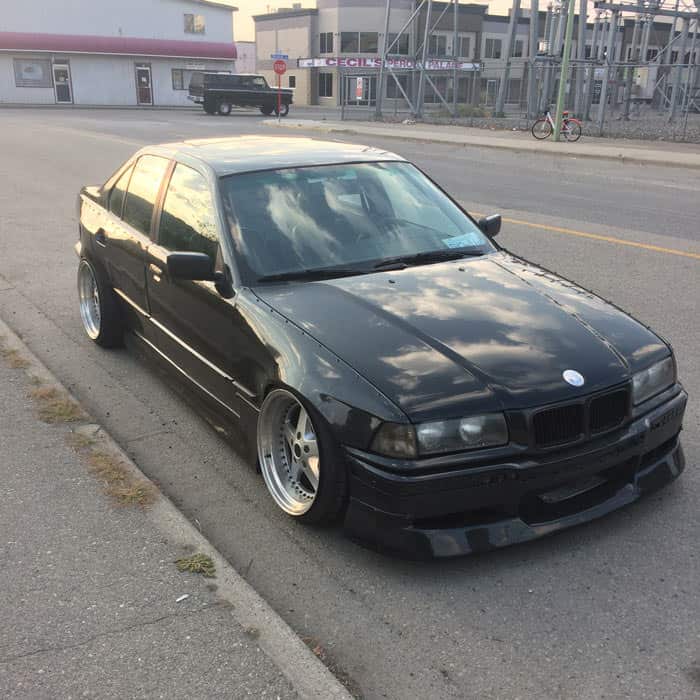 https://cliqtuning.com/wp-content/uploads/2018/10/bmw-e36-sedan-front-and-rear-overfenders-over-fenders-wide-body-50mm-40mm-for-drift-track-stance-low-cliqtuning.jpg